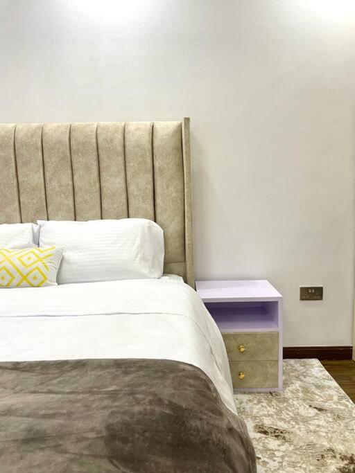Cozy 2br Near Yaya & Prestige Malls Apartment