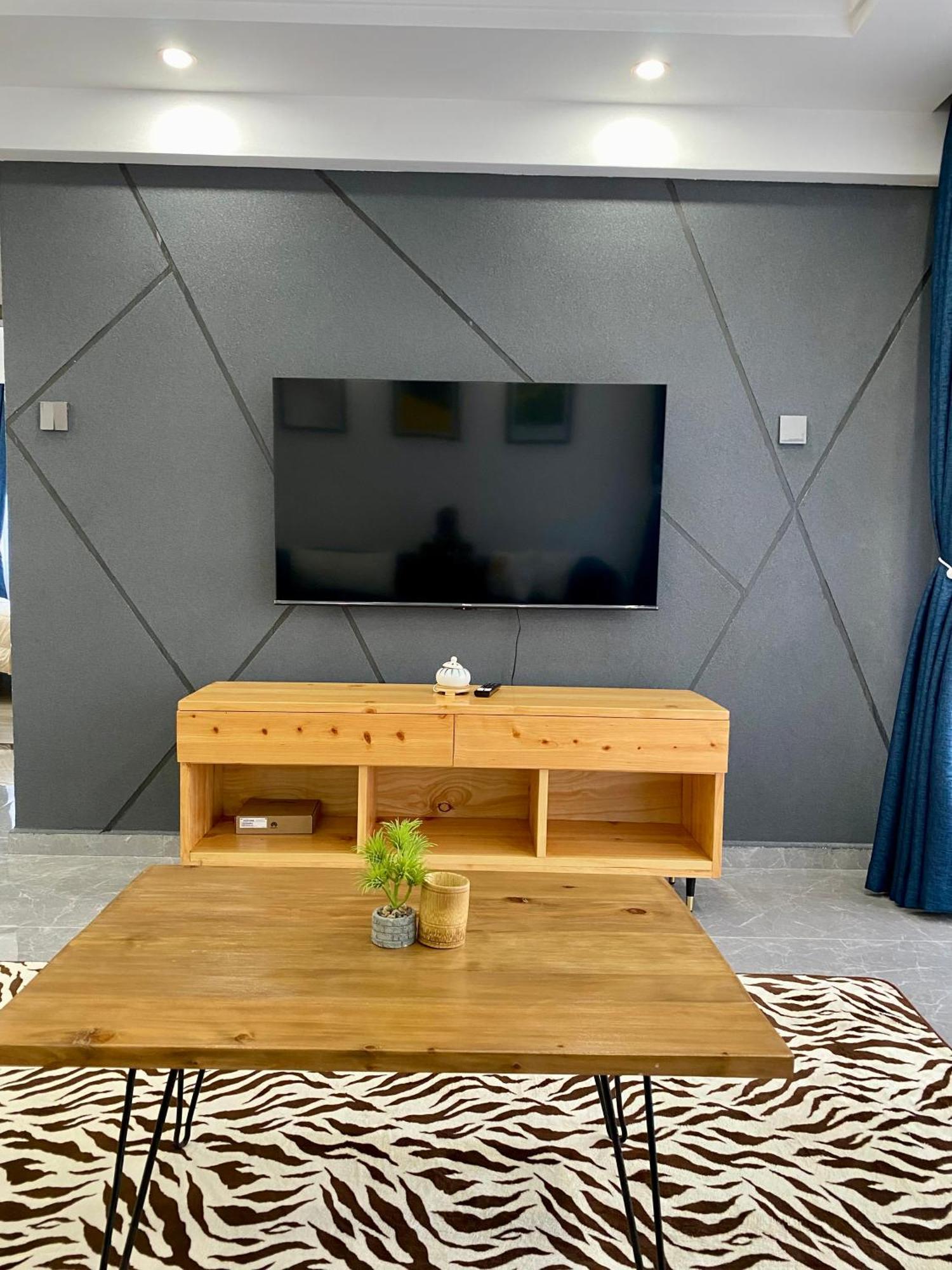 Gatundu Heights - Stylish New 2 Bed In Kileleshwa With Gym & Rooftop Terrace *