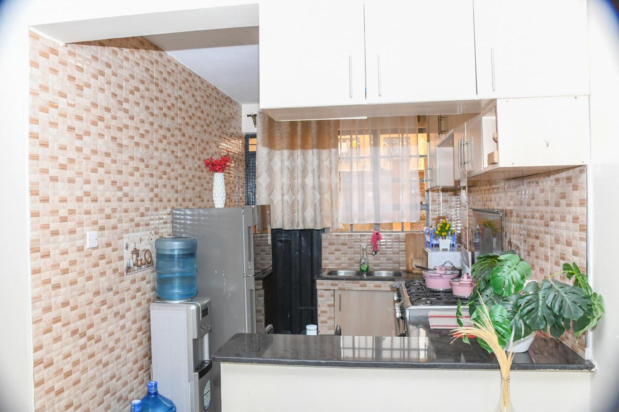 Apartment Two Bedroom Next To Amani Apartment, Utawala *