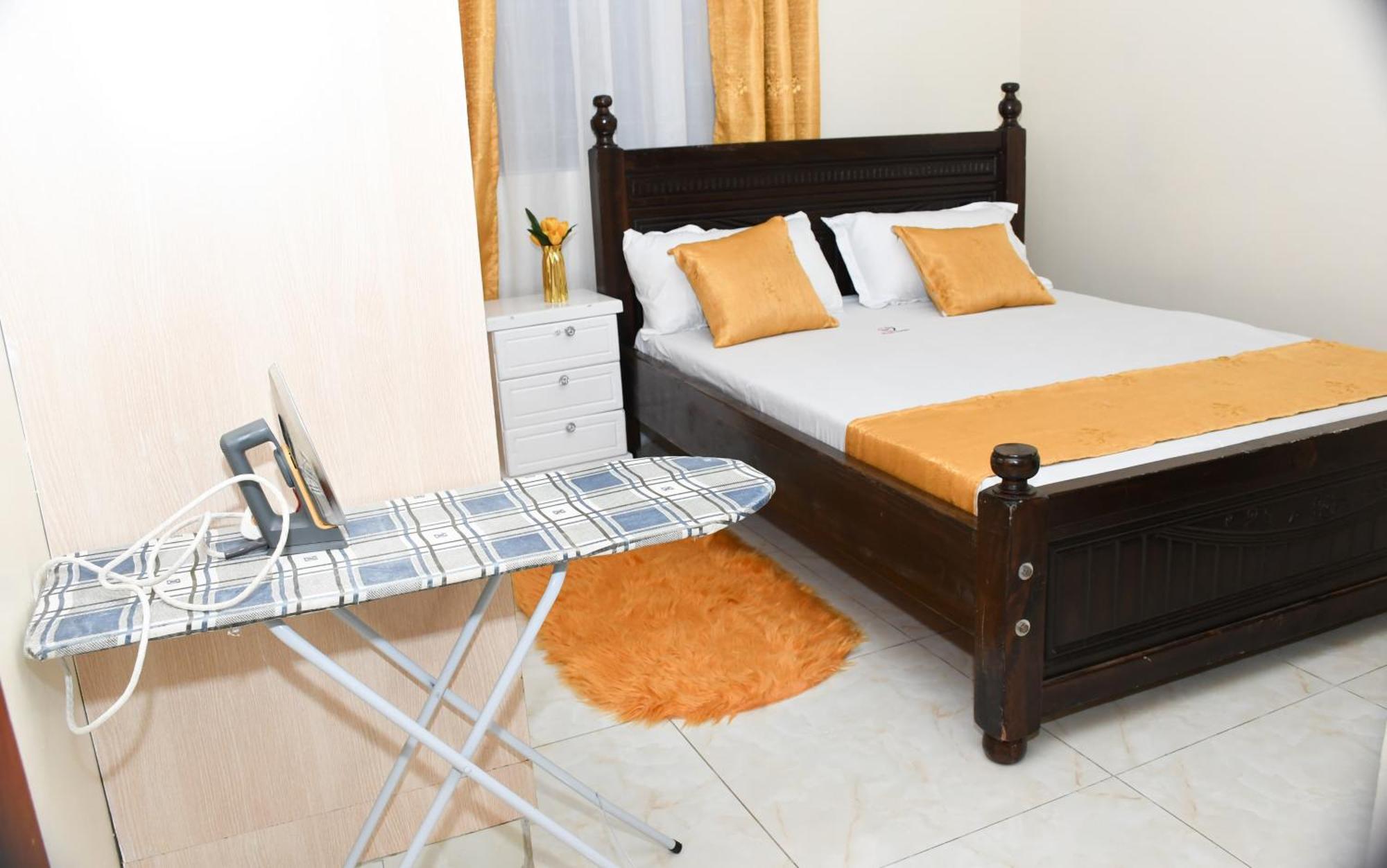 Apartment Two Bedroom Next To Amani Apartment, Utawala *