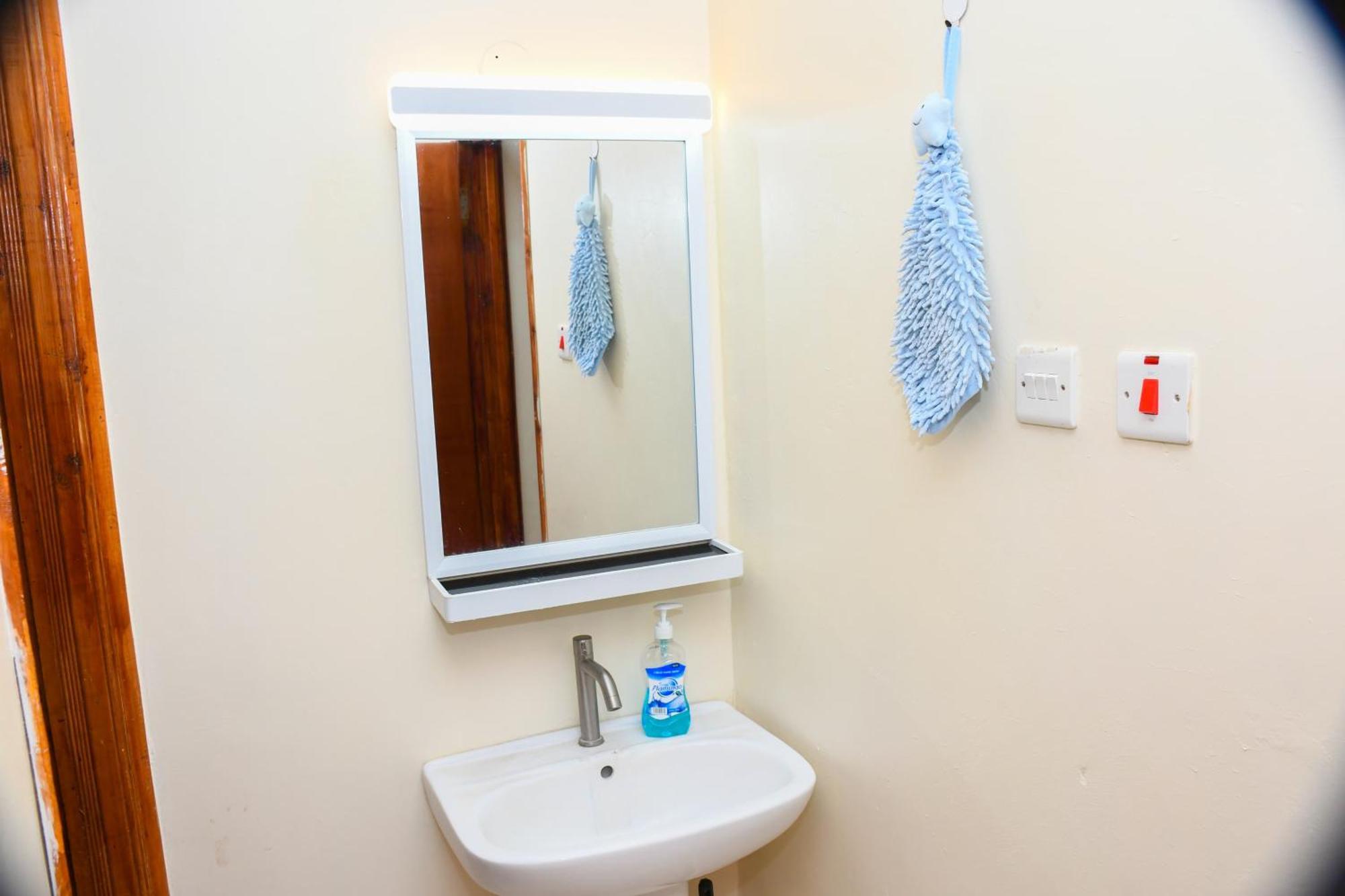 Two Bedroom Next To Amani Apartment, Utawala
