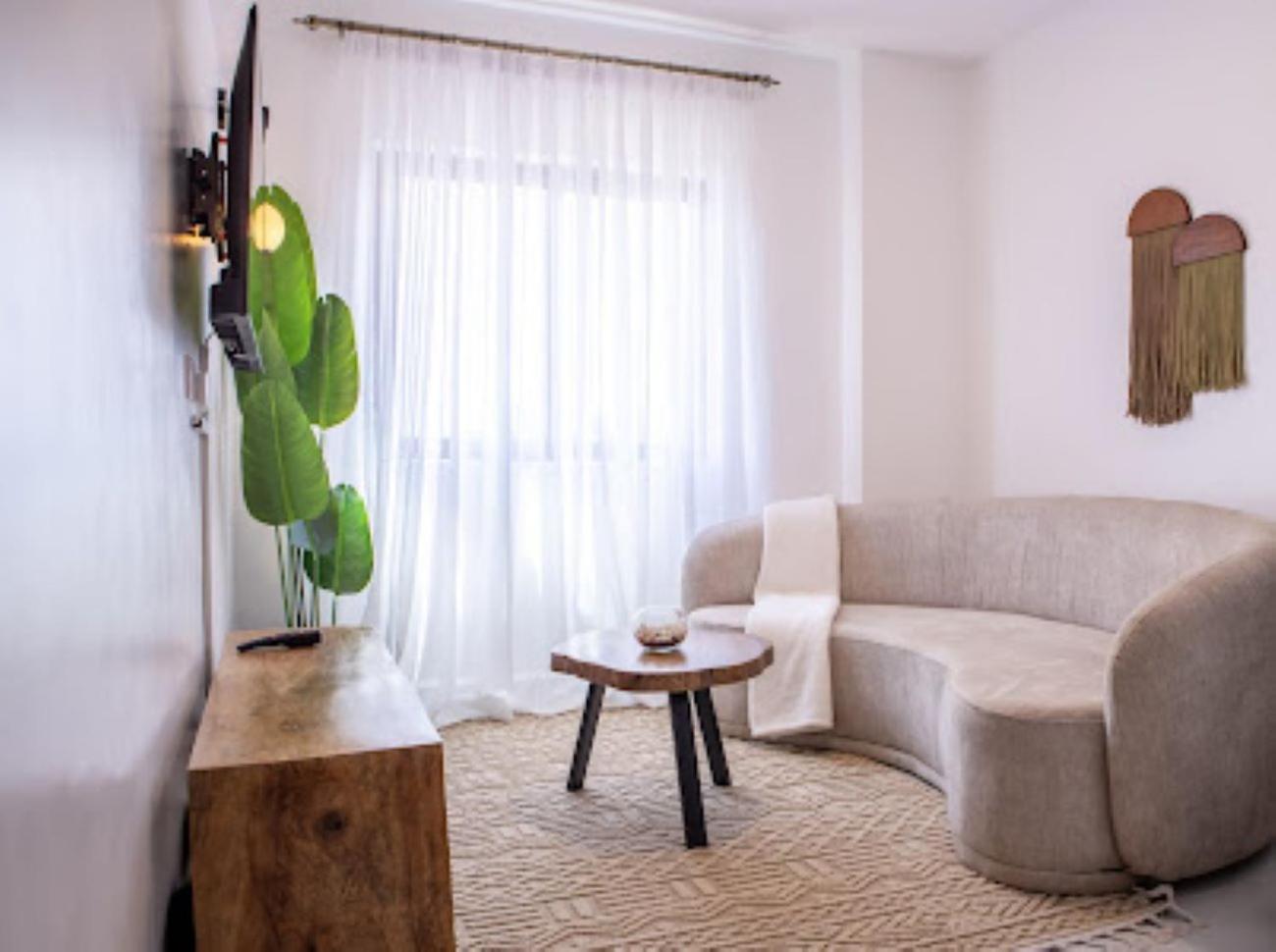 Yuki Homes One Bedroom Near Jkia