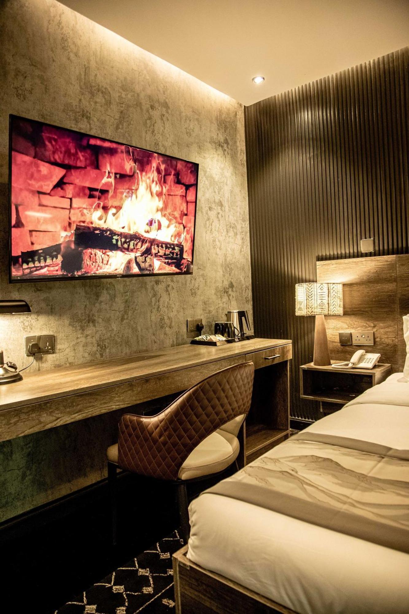 Gigiri Lion Ii 5*