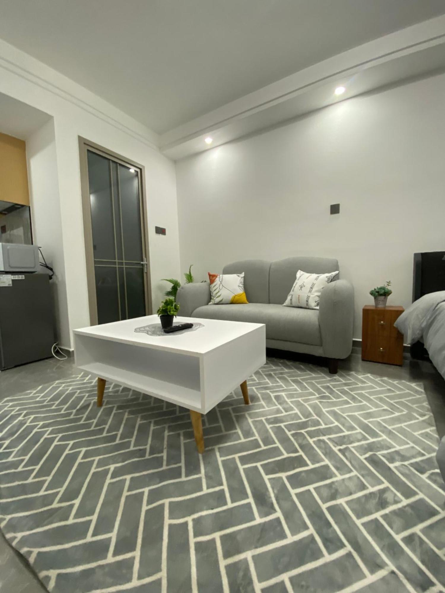 Anneys Nook - Cozy In Kileleshwa With View *