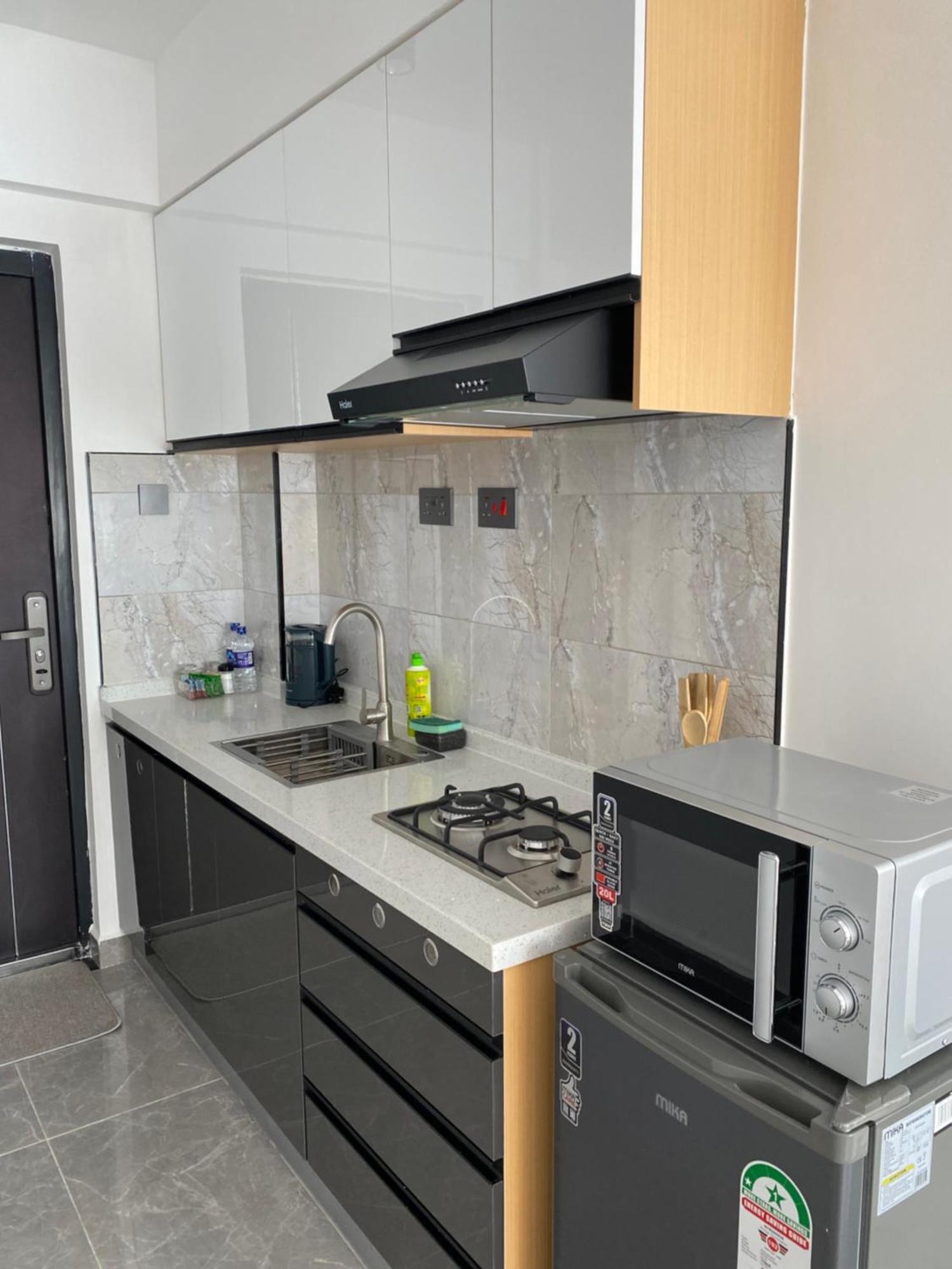 Anneys Nook - Cozy In Kileleshwa With View Nairobi