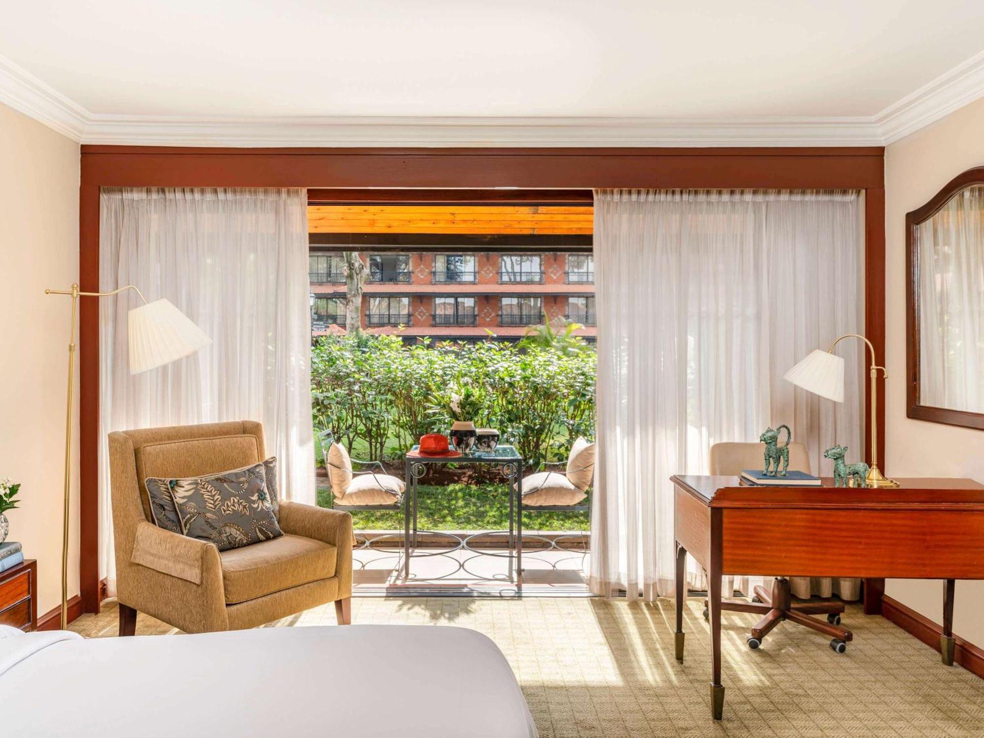 Fairmont The Norfolk Hotel 5*