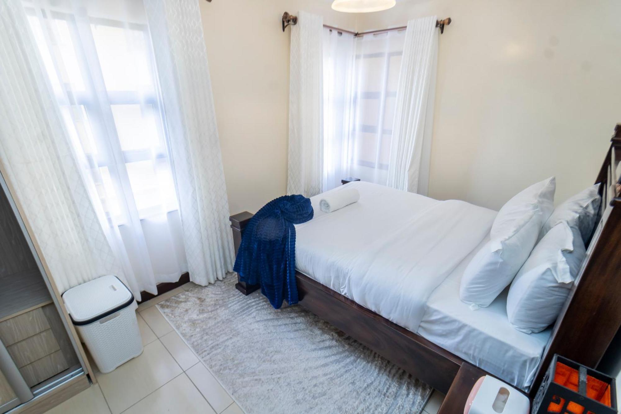 Apartment Serenity Retreat - 2 Bed With Pool & Gym Nairobi