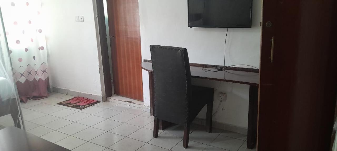Shamwaris Karen Hotel