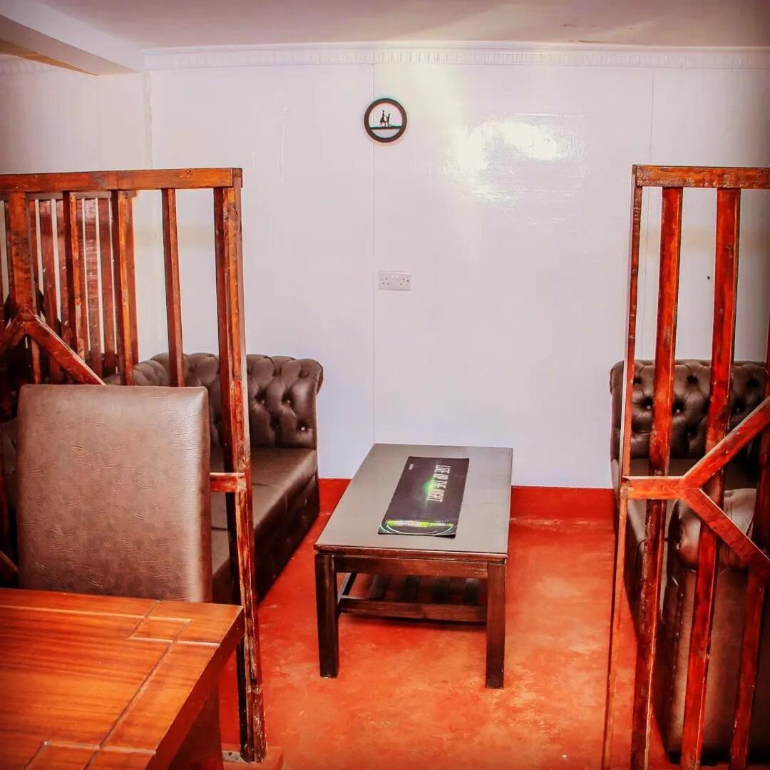 Shamwaris Karen Hotel 5*