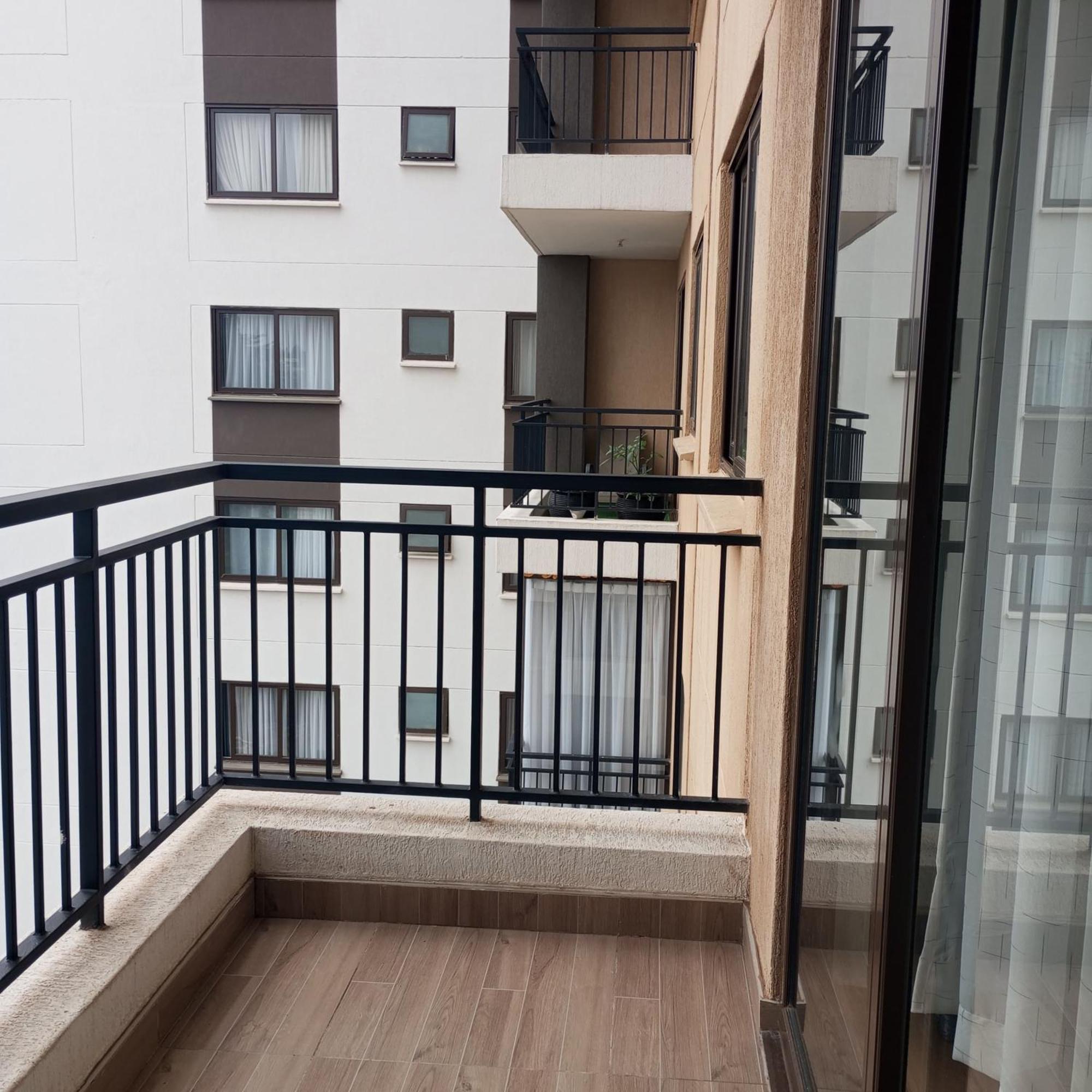 Apartment Mivida Garden City