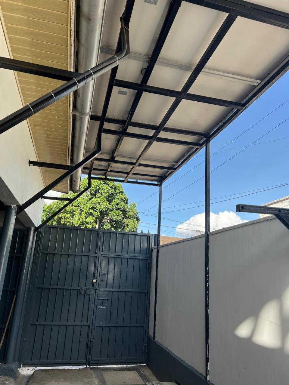 Diggz - Private Townhouse, Garden Views Near Junction Mall * Nairobi