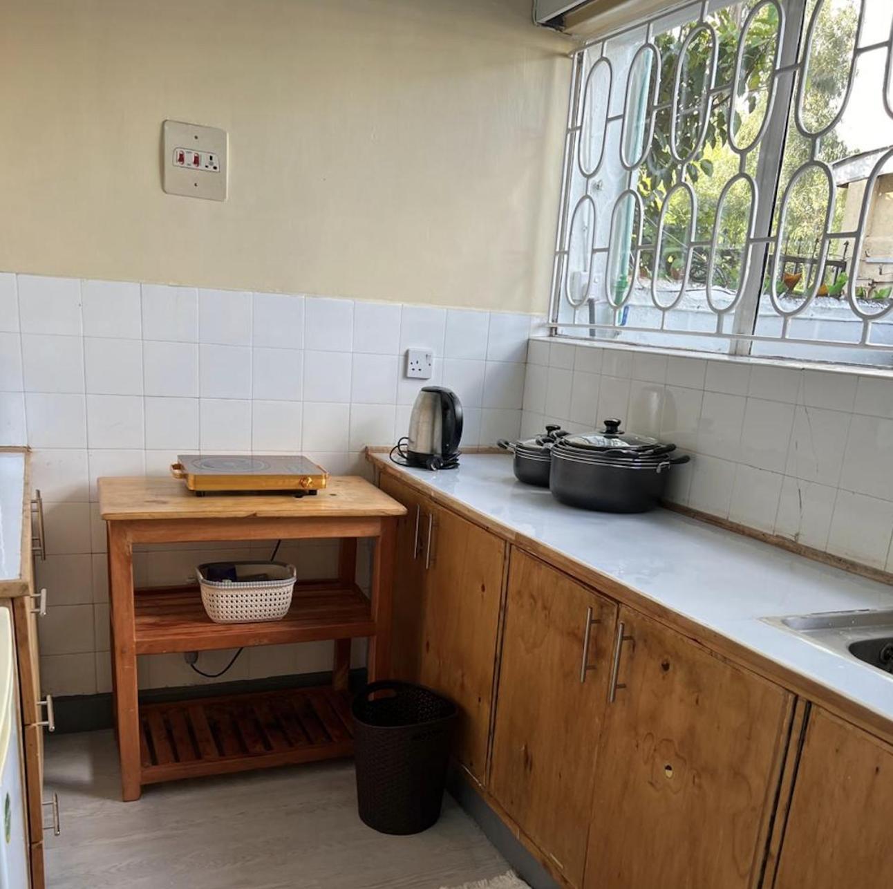 Diggz - Private Townhouse, Garden Views Near Junction Mall Holiday home *