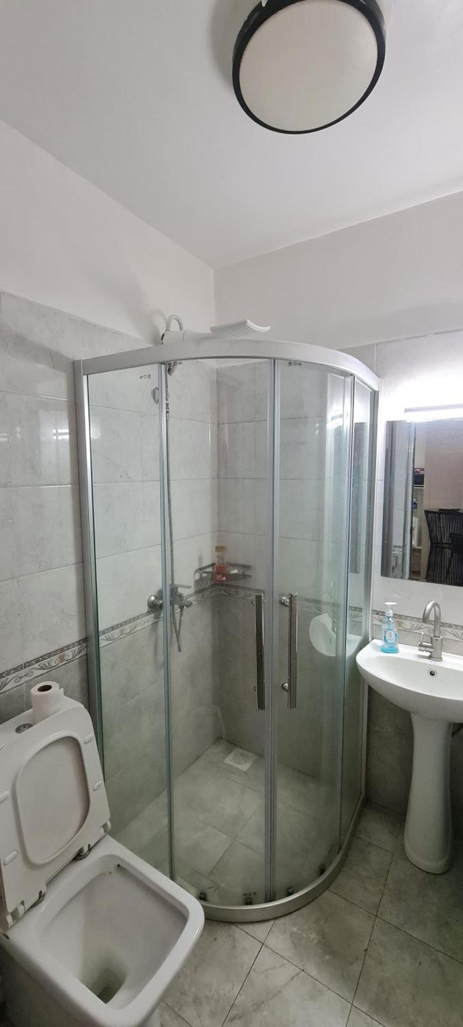 Apartment Studios-Ndemi Garden *