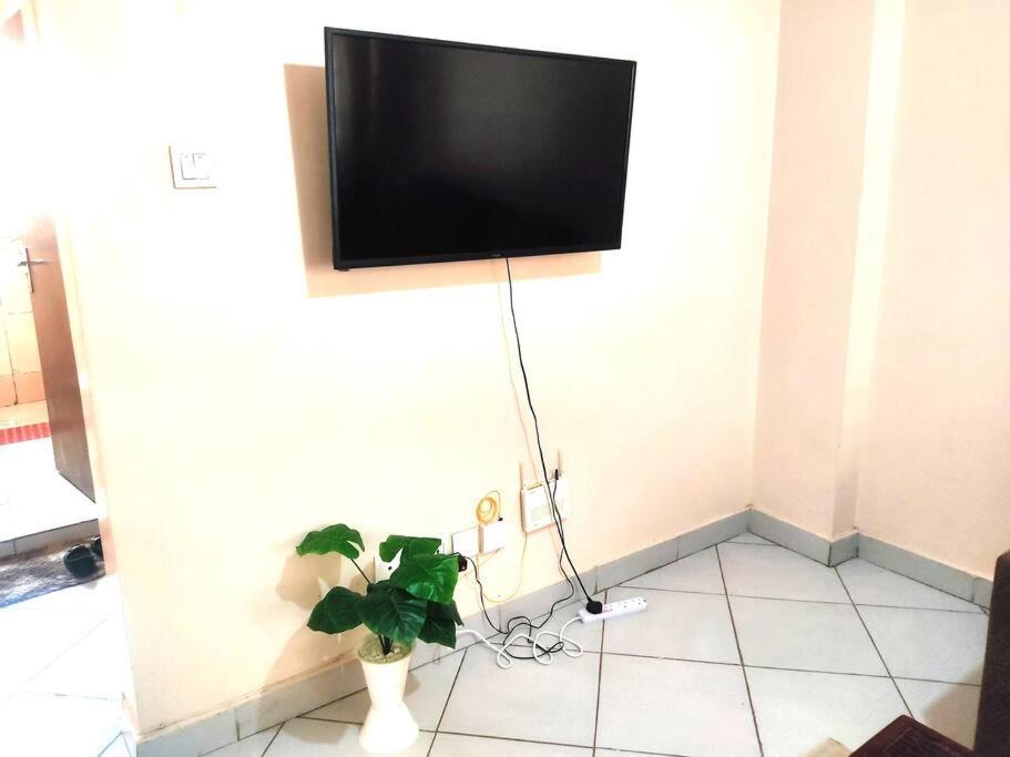 Nancy's Loft Fast Internet With Work Space,south B * Nairobi