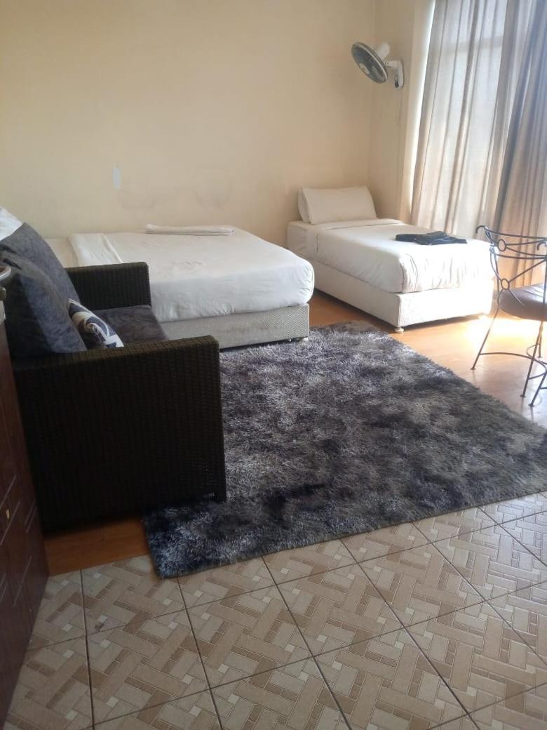 Bed And Breakfast Studio Apartments Bed & Breakfast Nairobi
