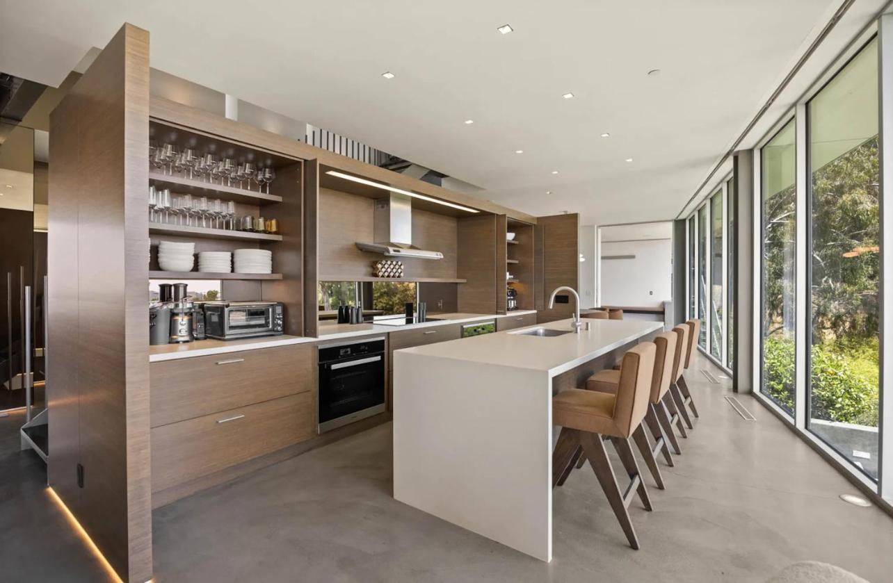 Apartment Avensis