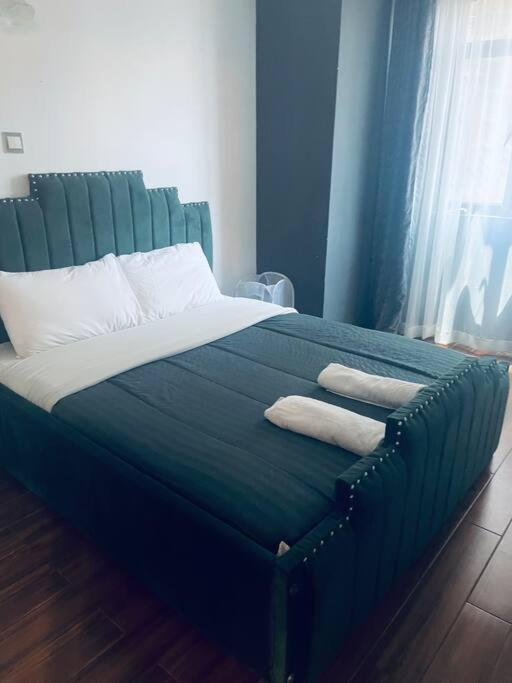 2 Bedroom Ensuite Kilimani, A Cozy Luxury Living Apartment