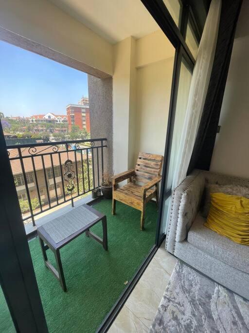 2 Bedroom Ensuite Kilimani, A Cozy Luxury Living * Nairobi