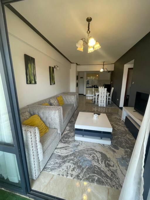 2 Bedroom Ensuite Kilimani, A Cozy Luxury Living Nairobi
