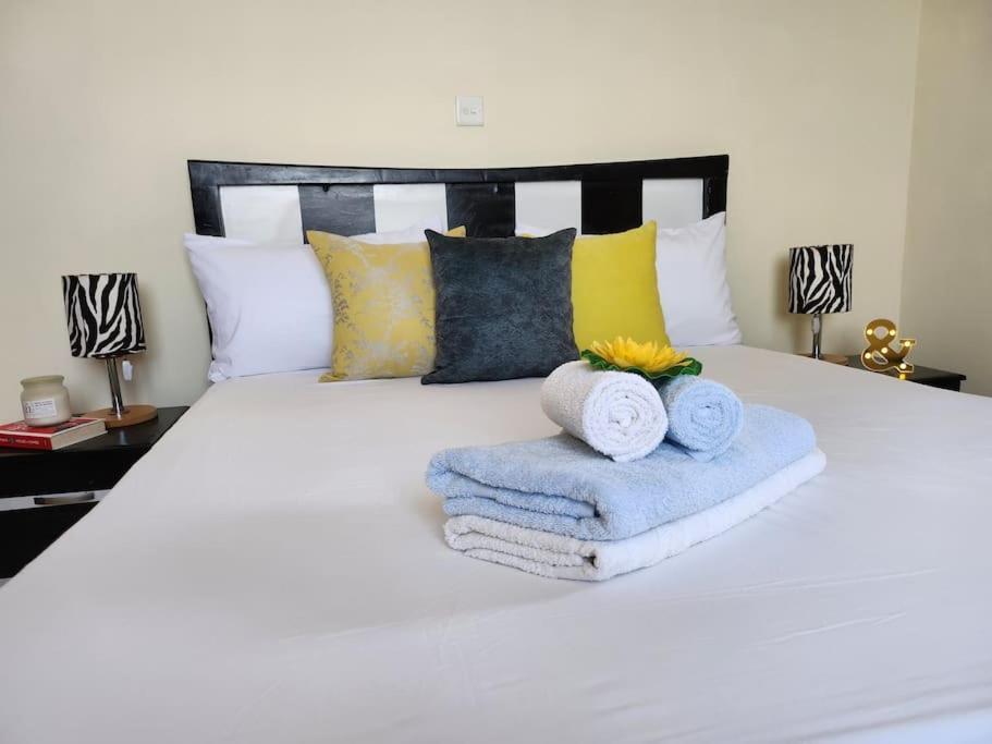 Apartamento Fully Furnished 3br Master Ensuite Penthouse *
