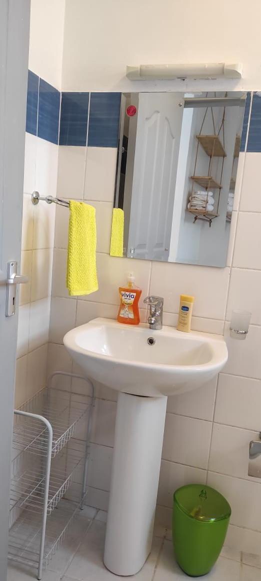 Racecourse Gardens Furnished Homestay