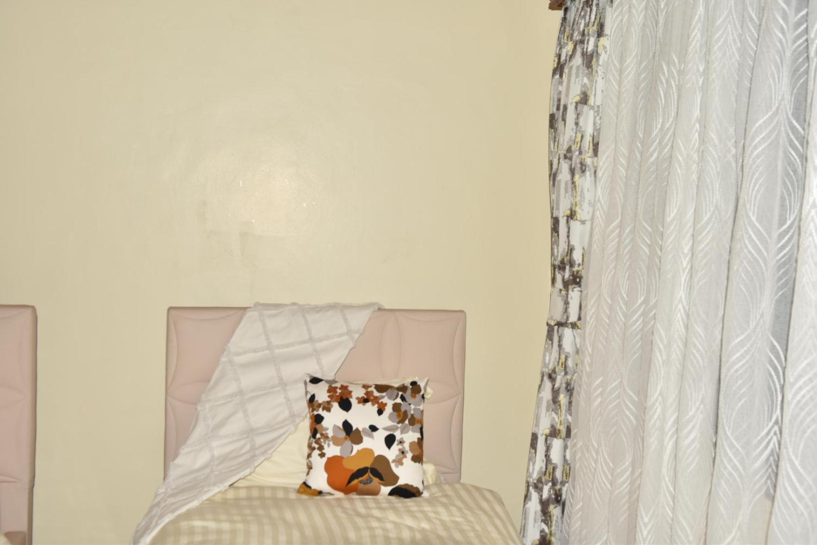 Venia Place * Nairobi