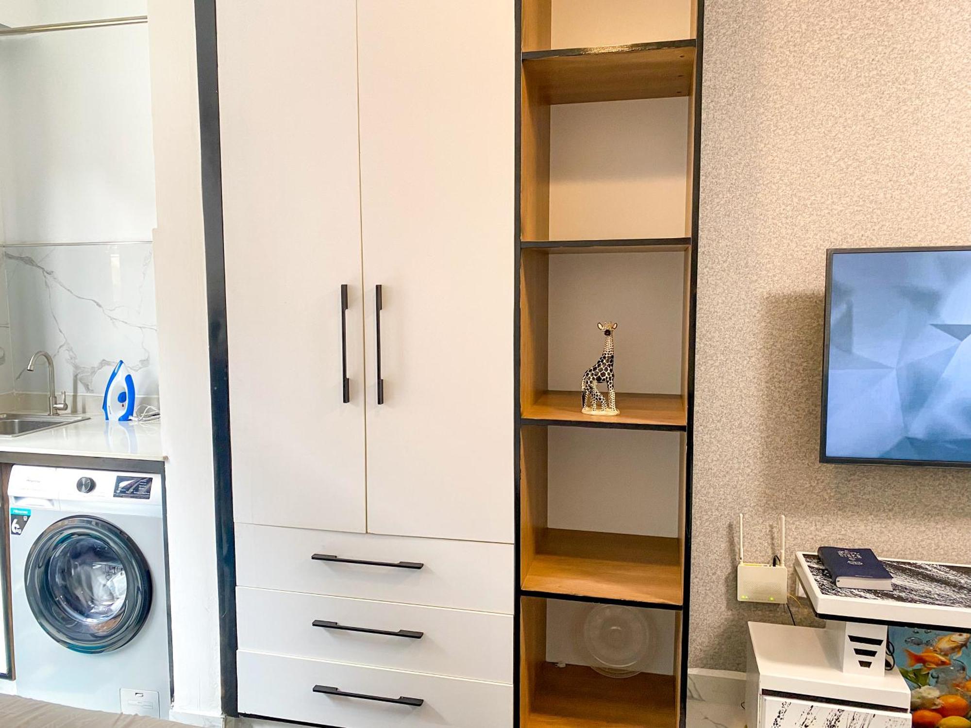 Apartment Pazoori Golden Smart Furnished Kilimani