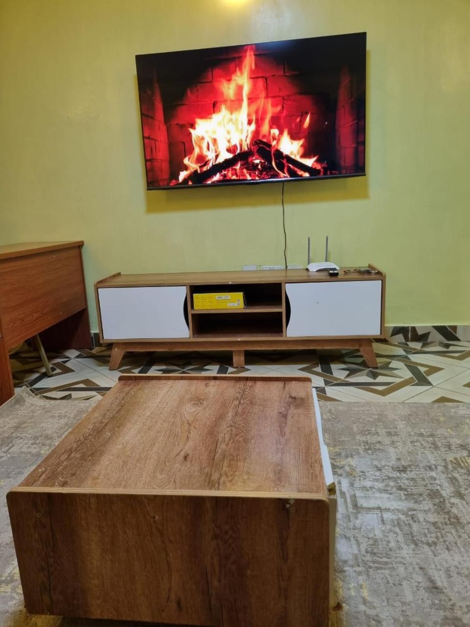 Apartamento Spacious 1 Bedroom Mirema Drive With Parking