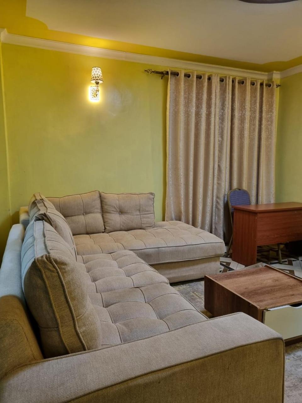 Spacious 1 Bedroom Mirema Drive With Parking * Nairobi