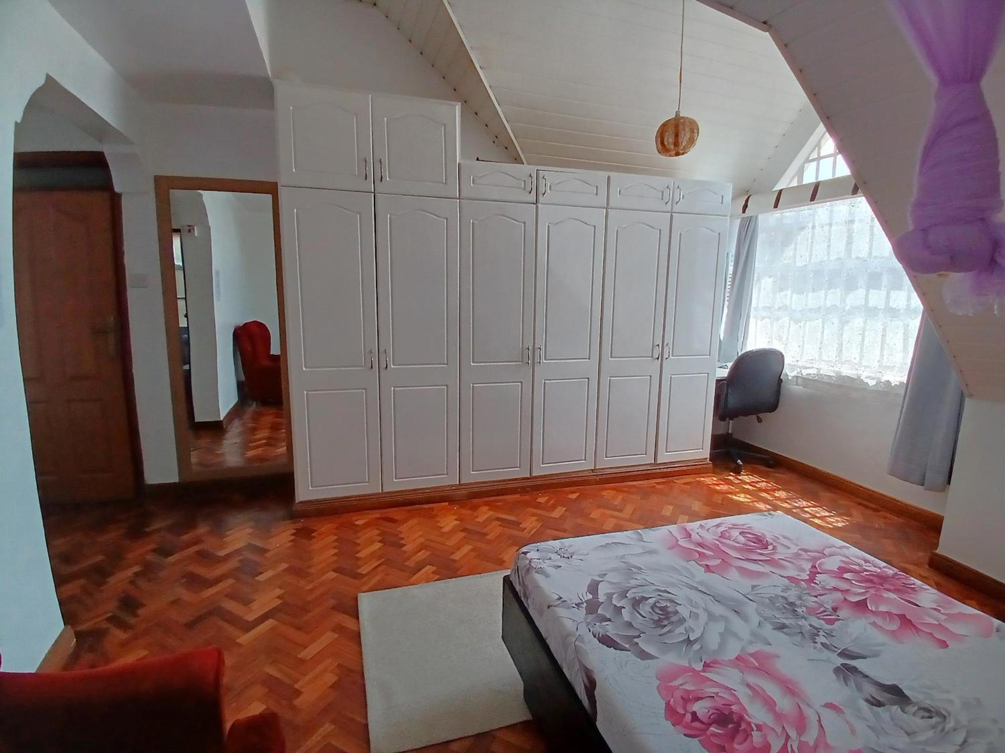 Homestay Spacious Ensuite Kilimani