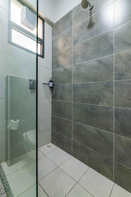 Lush Retreat Near Yaya Center With Pool, Gym & Views Apartment *