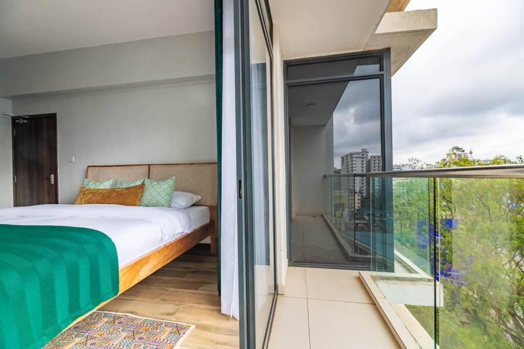 Lush Retreat Near Yaya Center With Pool, Gym & Views Apartment Nairobi