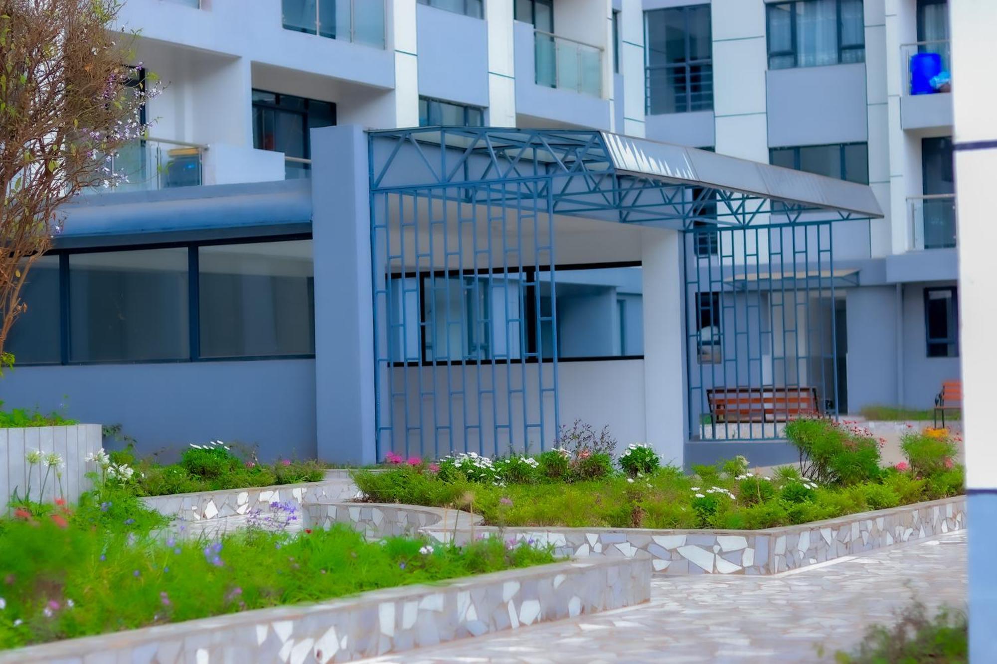 Luxe Oasis Kilimani, Gym, Parking, Wifi And Balcony Nairobi