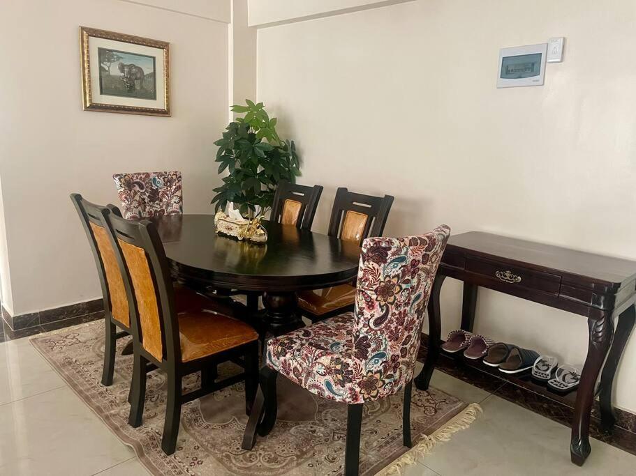 Apartment 2 Bedroom, 2 Bathroom In Kilimani Nairobi