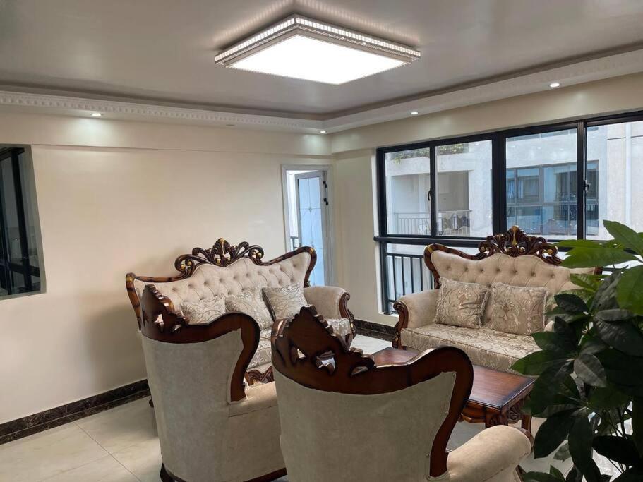 2 Bedroom, 2 Bathroom In Kilimani Apartment Nairobi