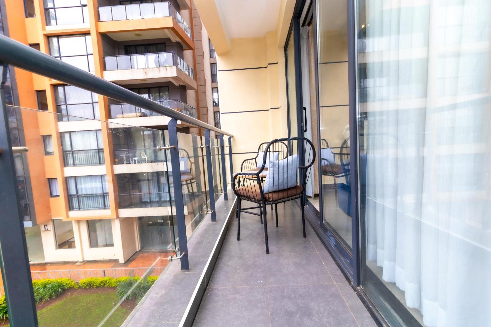 Modern Luxe 2 Bed With Pool & Gym Nairobi