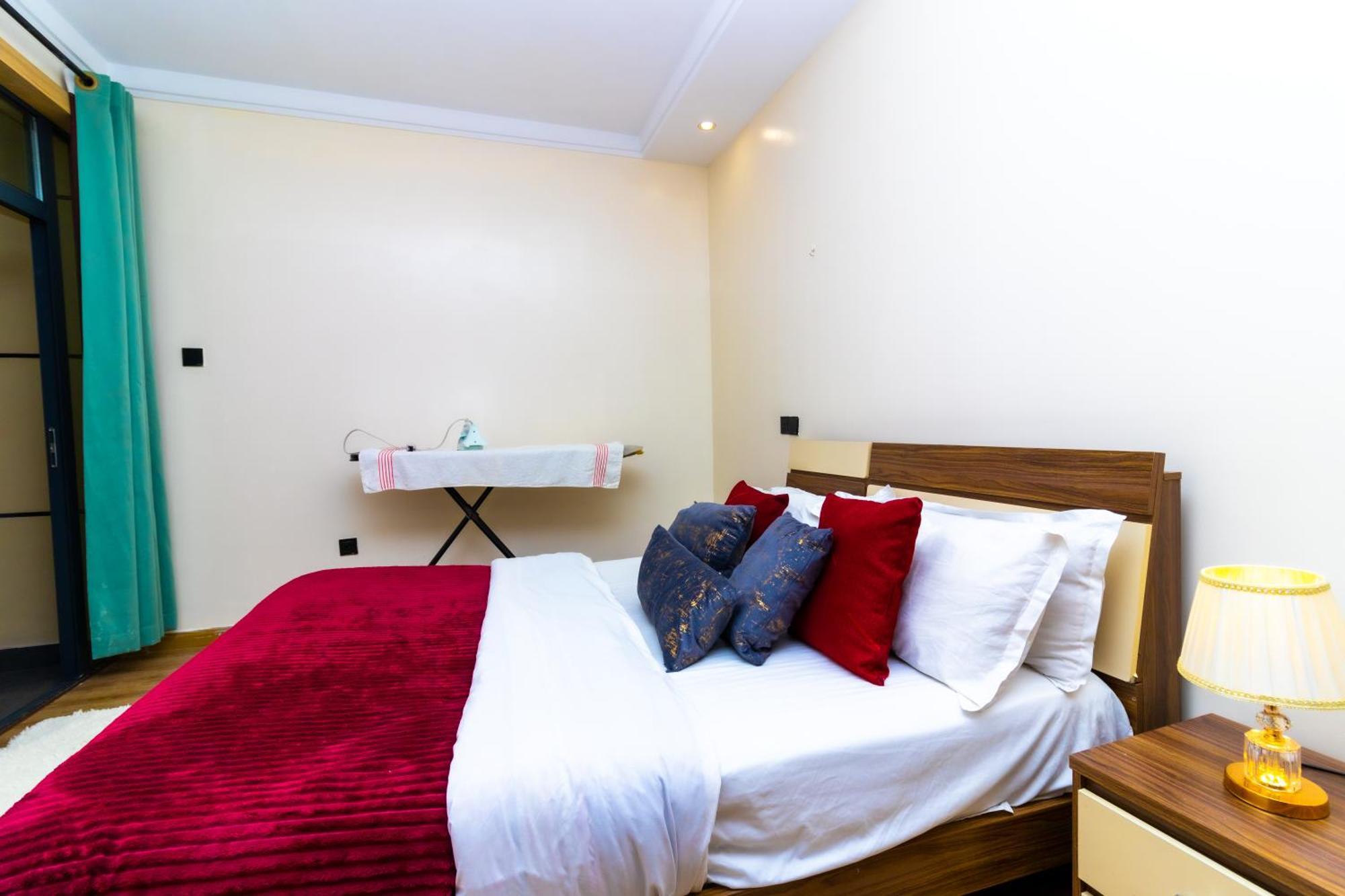 Apartment Modern Luxe 2 Bed With Pool & Gym Nairobi