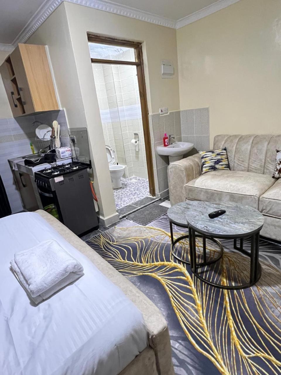 Daves Place Apartment