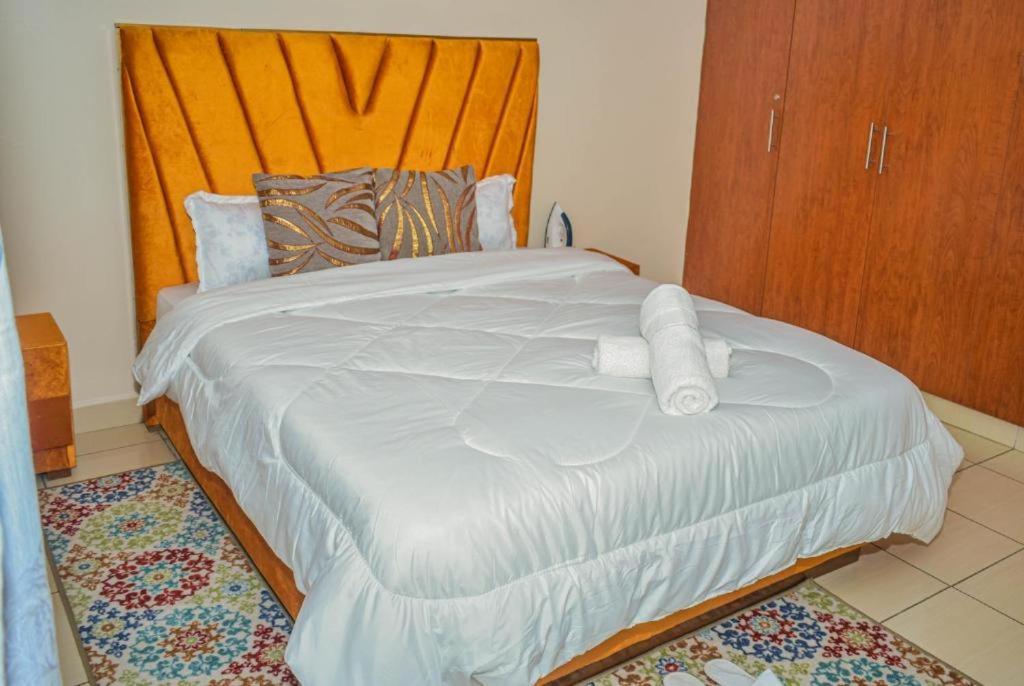 Pearl Homes Apartment *