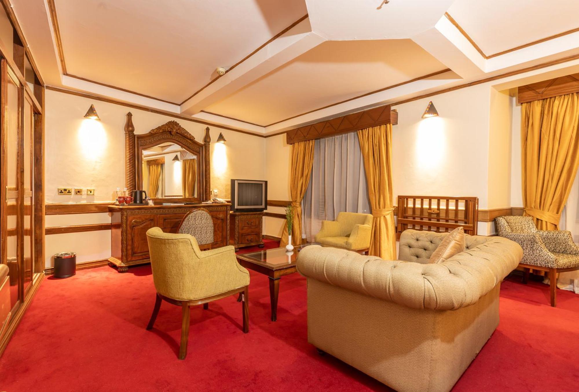Hotel Muthu Silver Springs 4*