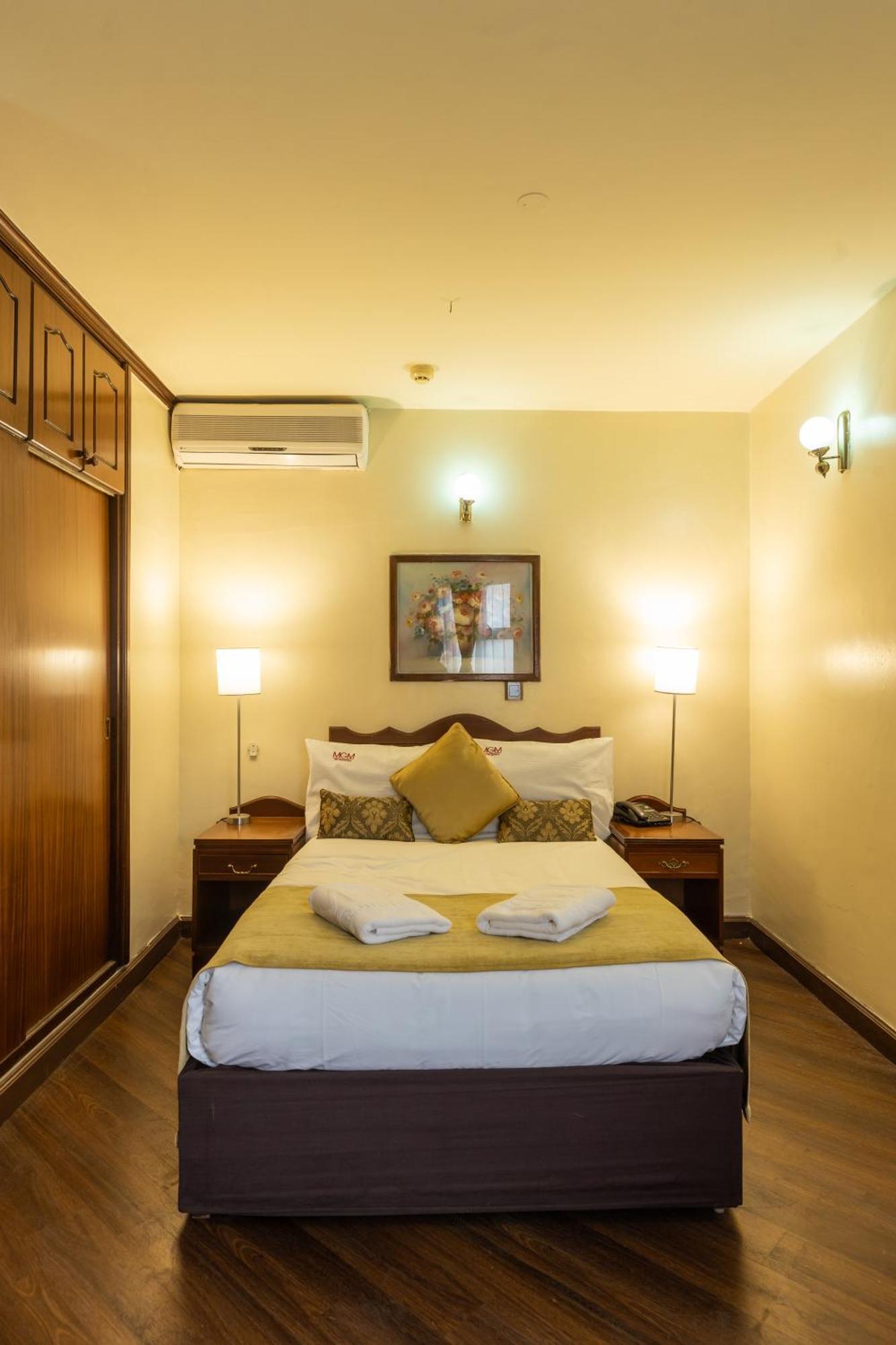 Muthu Silver Springs Hotel
