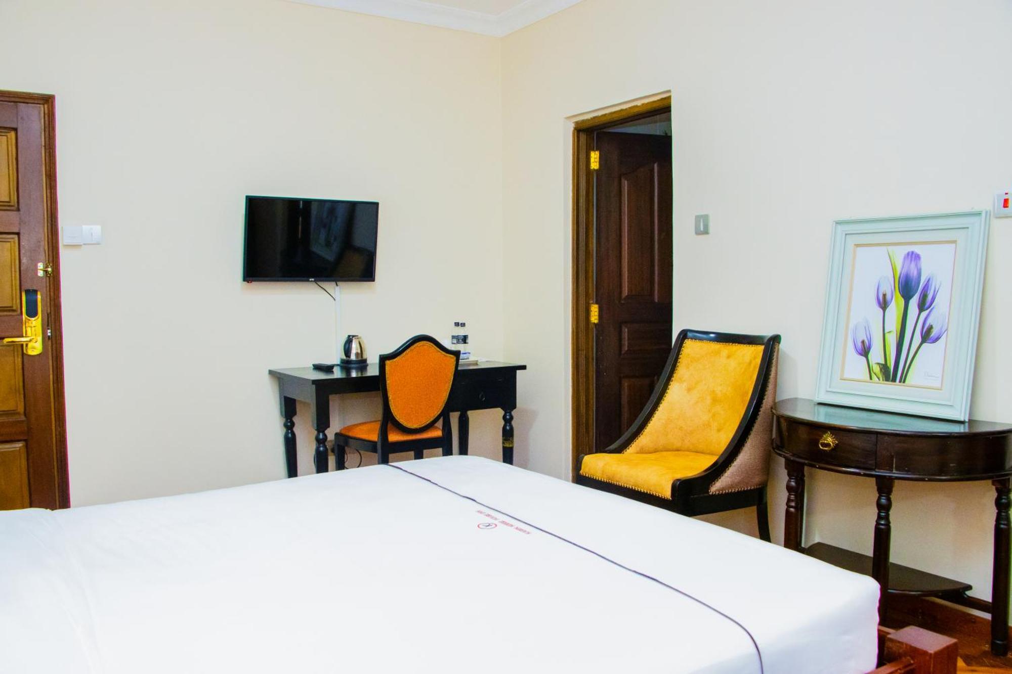 The Blixen & Hotel 4*