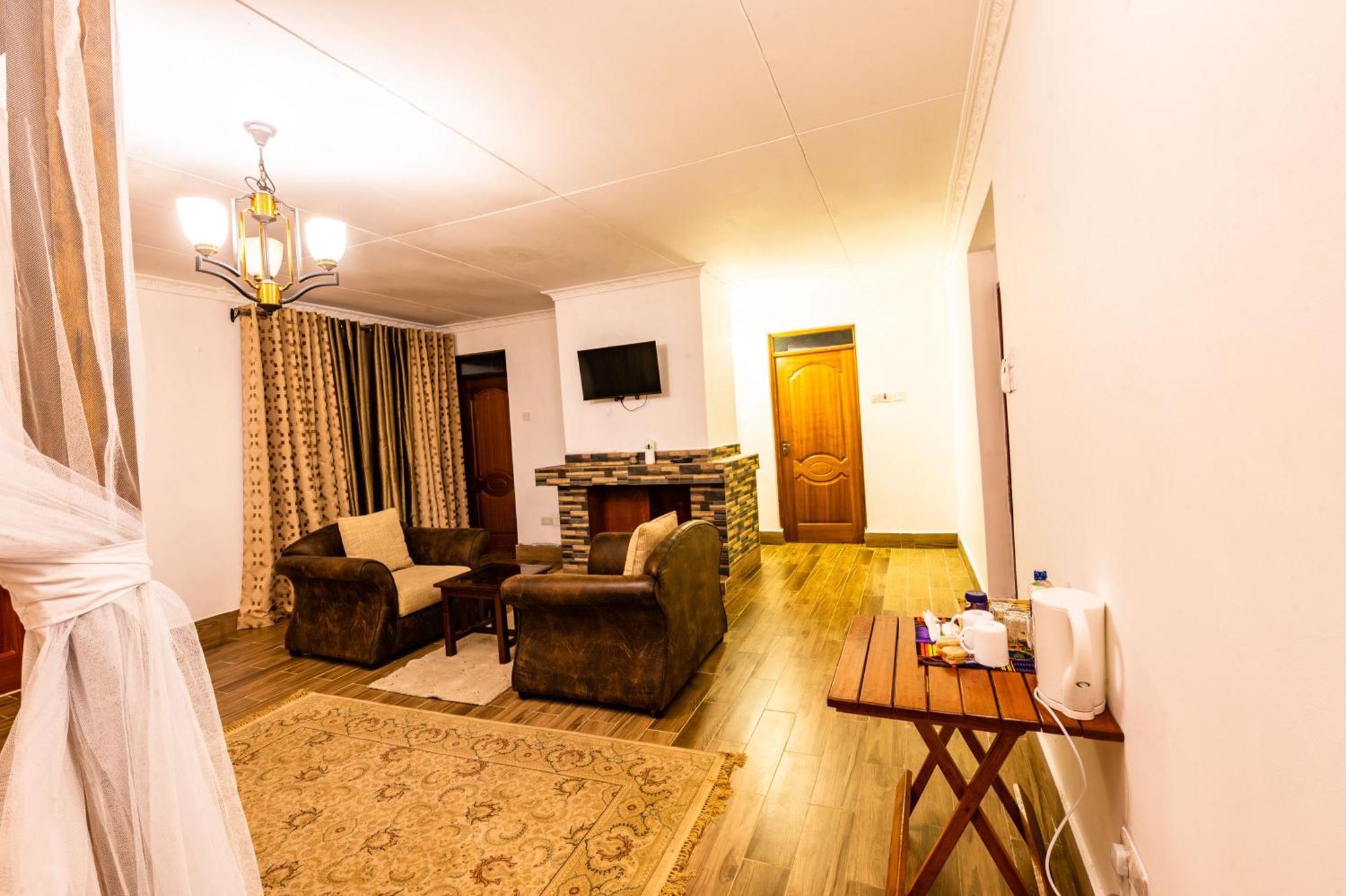 Homestay Teresita Karen-giraffe Site *