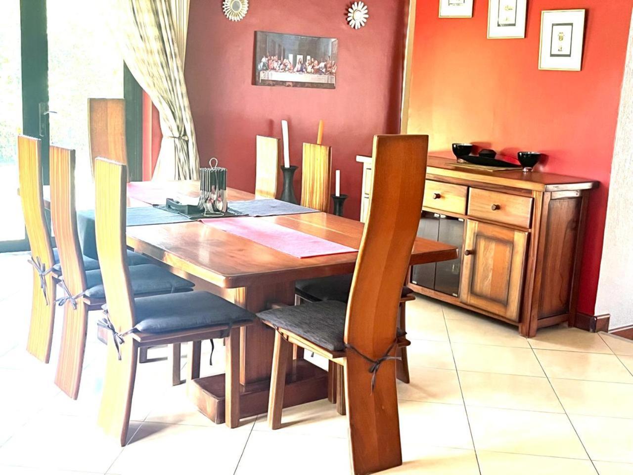 Keira Homes - Karen Plains Homestay *