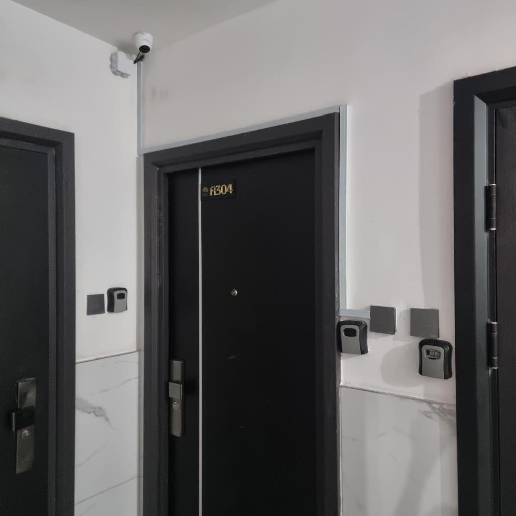 Safari Two Bedroom Apartment *