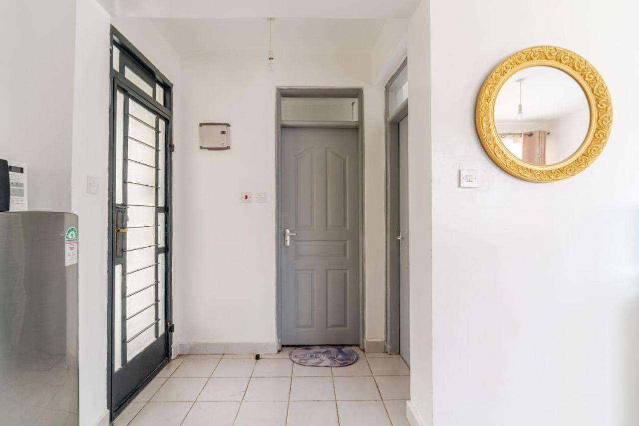 Apartment The Ultimate Escape With Pool, Gym , Fast Wifi And Netflix Nairobi