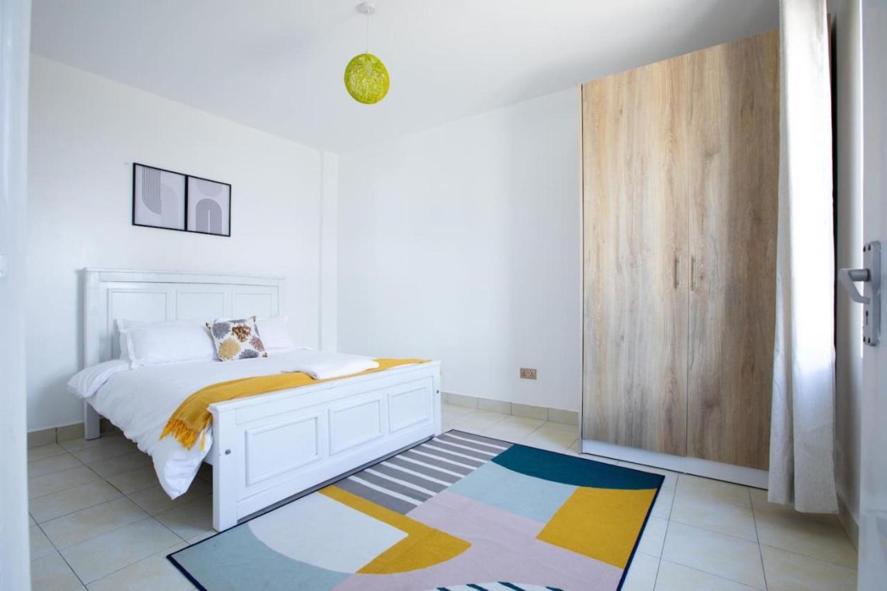 Apartment Rooftop Luxe With Queen Bed, Gym And Netflix Nairobi