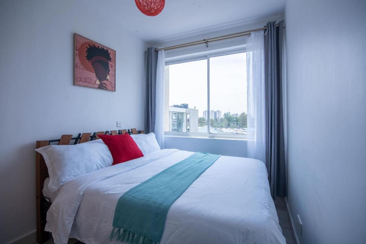The Cozy Space With Pool ,netflix And Fast Wifi Apartment Nairobi