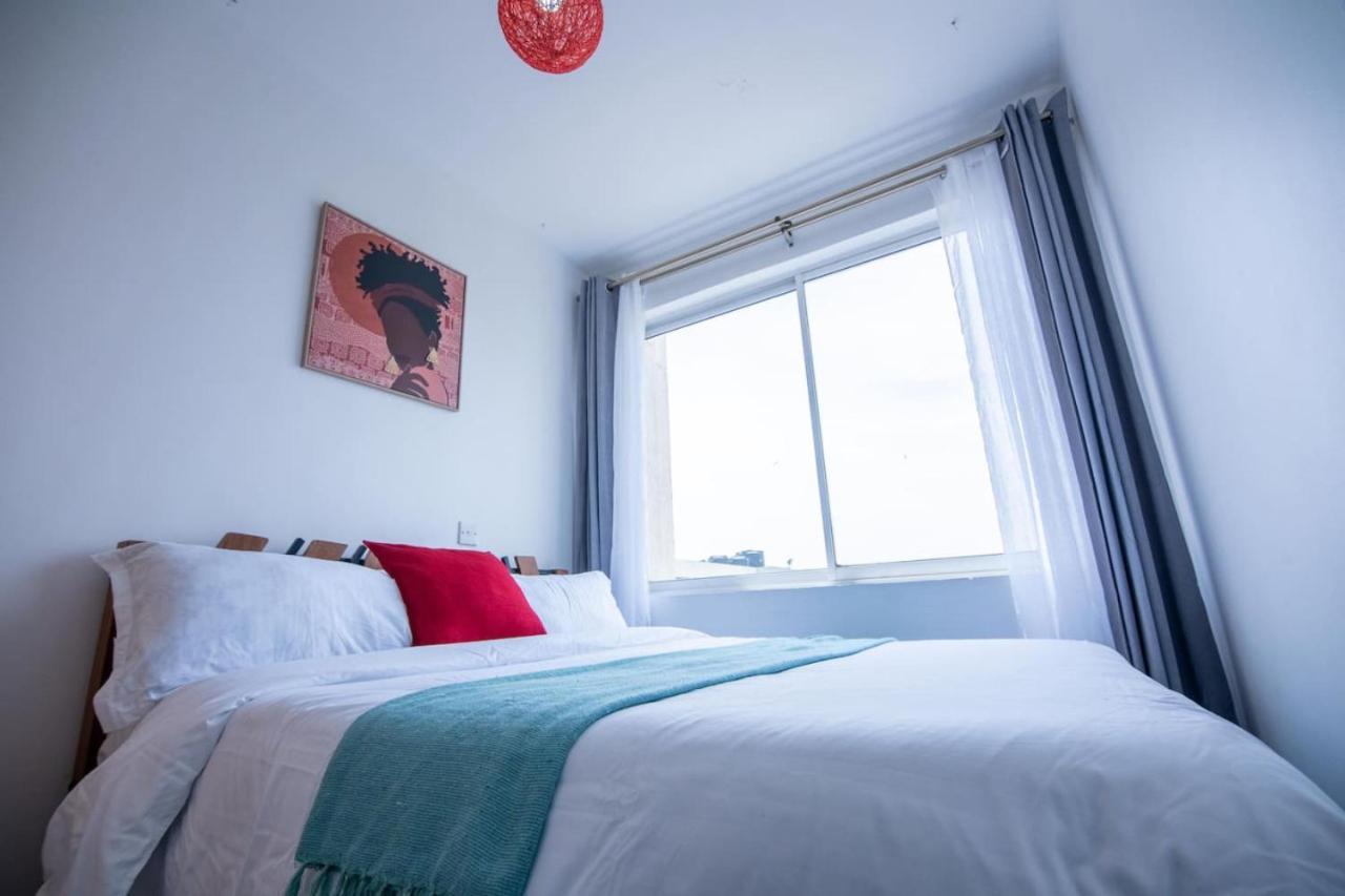 The Cozy Space With Pool ,netflix And Fast Wifi *