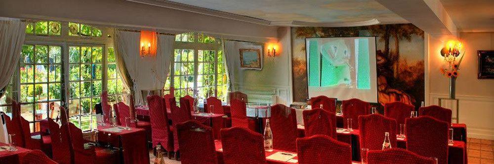 Bed & Breakfast The Headquarters 3*